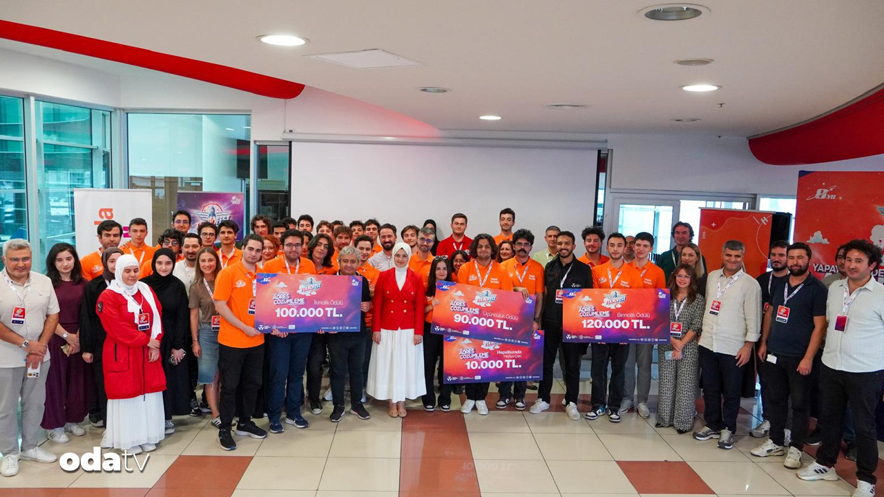 hepsiburada hackathonunda oduller sahiplerini buldu Qhce6fVz