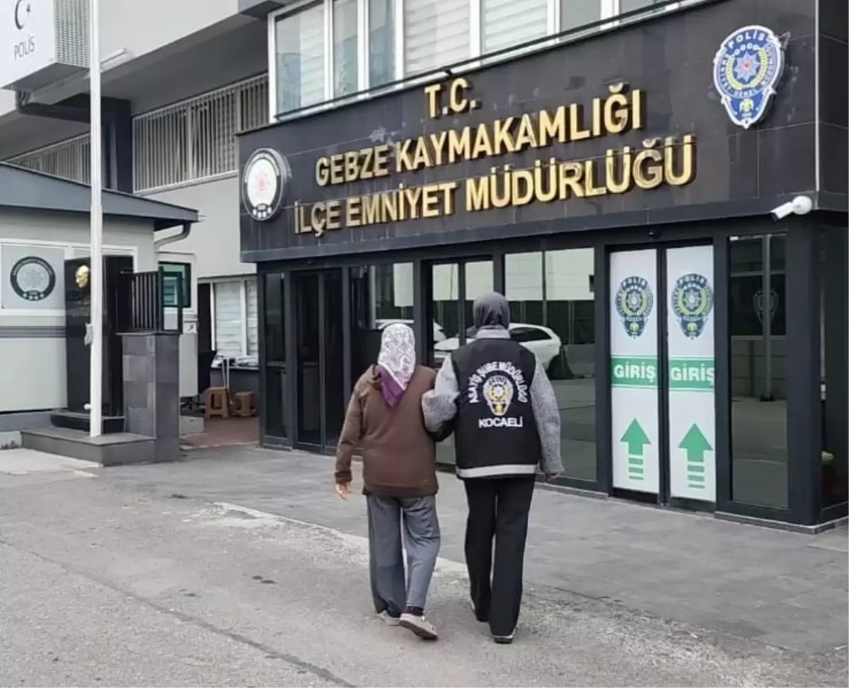 10 yıldır aranan kadın, operasyonla yakalandı 10 yildir aranan kadin operasyonla yakalandi U7A2U96P.jpg