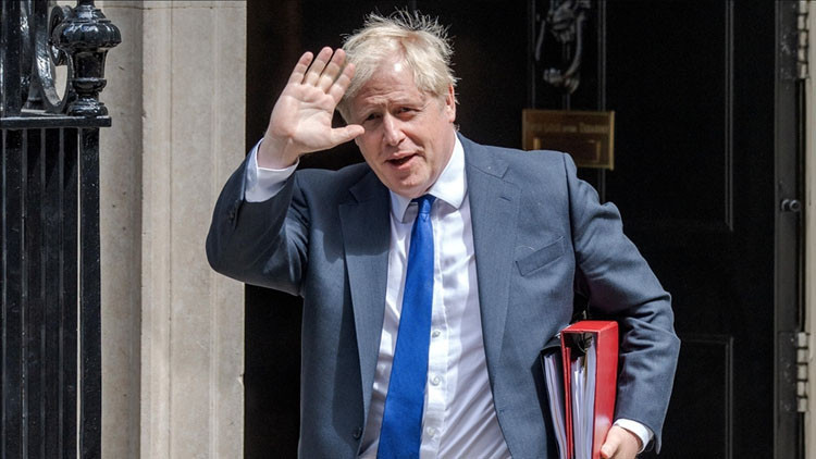 Boris Johnson, kitaplarını yazarken yapay zekadan faydalandığını söyledi boris johnson kitaplarini yazarken yapay zekadan faydalandigini soyledi adkkmLjG.jpg