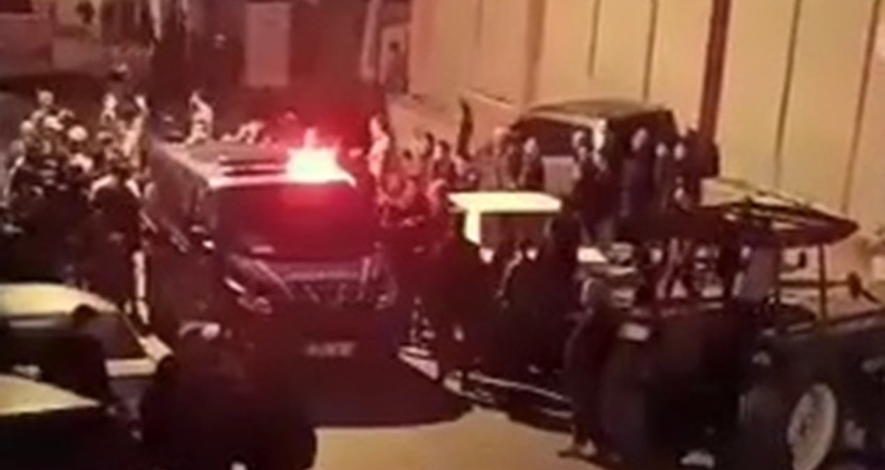 İki aile sokakta birbirine girdi: Ölü ve yaralılar var