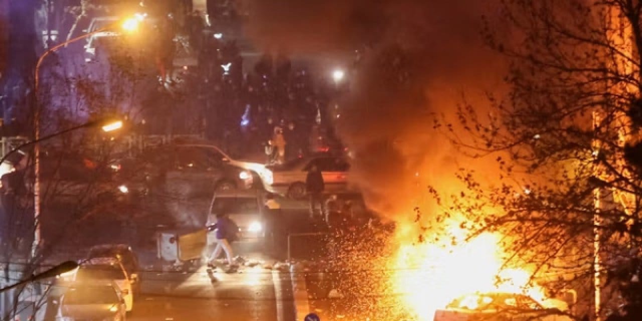 Protestoların sürdüğü İran hakkında çarpıcı iddia: Gerçek ölü sayısı 12 bini geçti