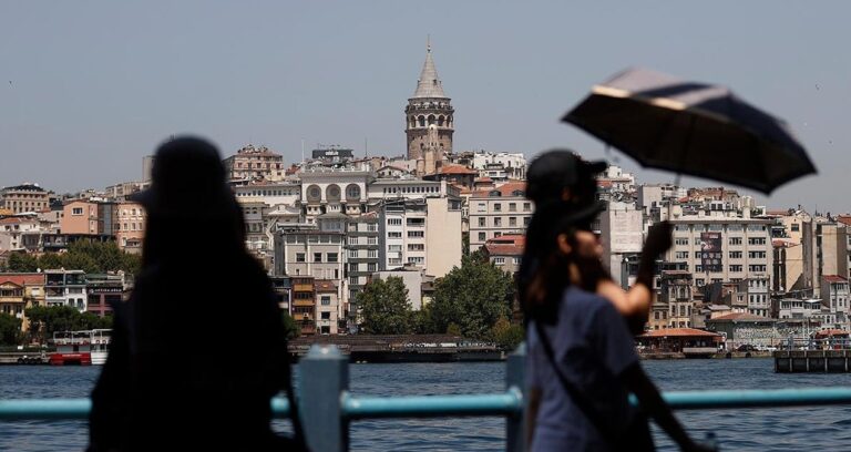 iki-profesor-de-uyardi-29-yil-sonra-yeni-rekor-geliyor-en-siddetlisine-hazir-olun-U4P841M4